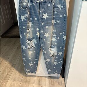 Star Patterned Distressed Blue Jeans